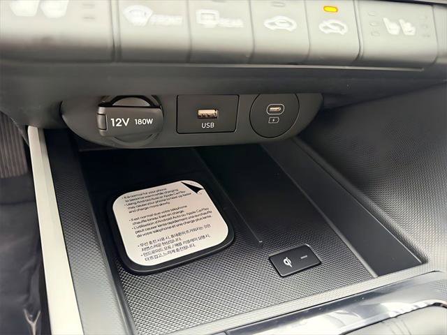 New 2026 Hyundai Elantra Limited image 24