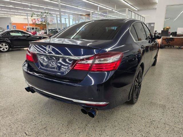 Used 2016 Honda Accord Sport image 4