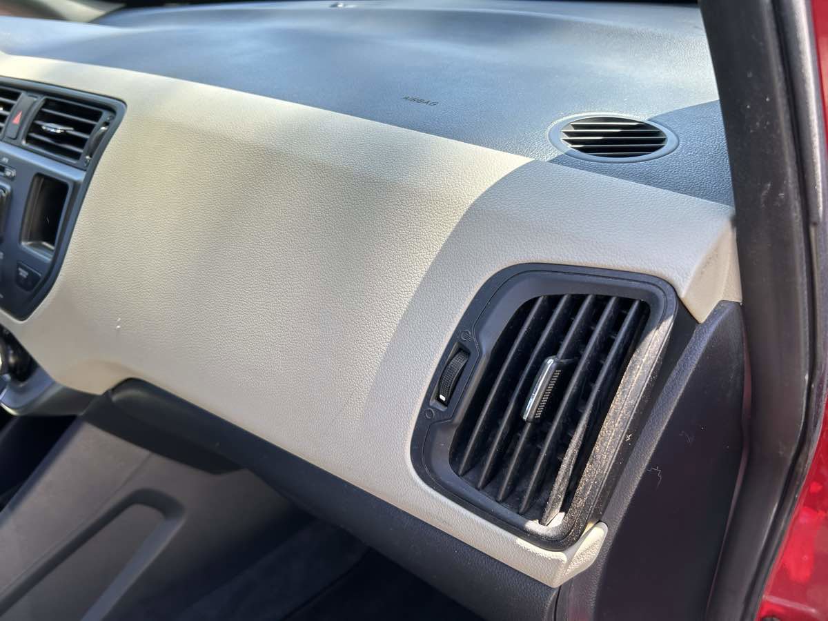 Used 2013 Kia Rio LX image 25