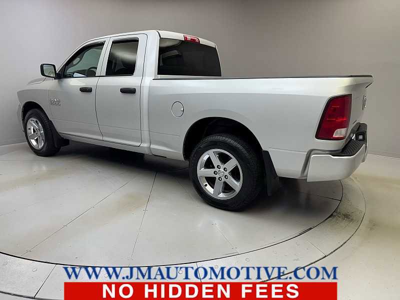 Used 2018 RAM 1500 Express w/ Express Value Package AWD/4WD image 3