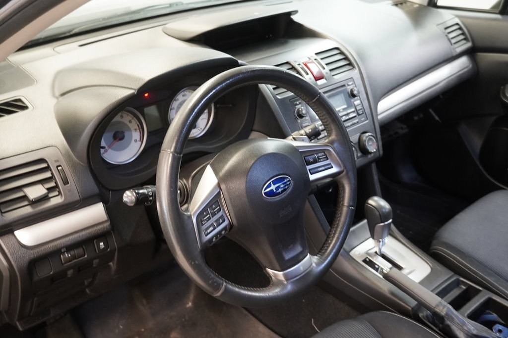 Used 2014 Subaru Impreza 2.0i Sport Premium AWD/4WD image 6