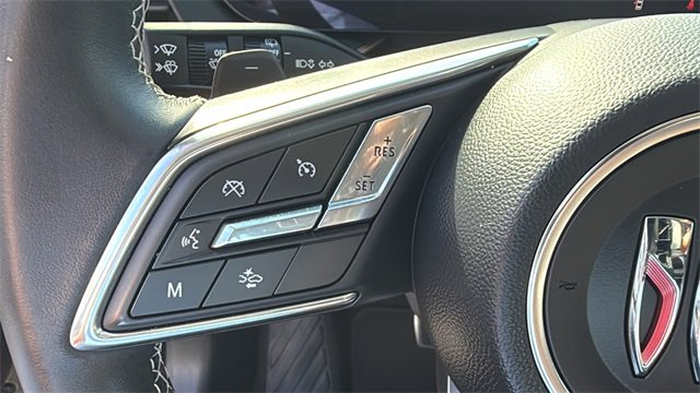 Certified 2025 Buick Envision Sport Touring image 16