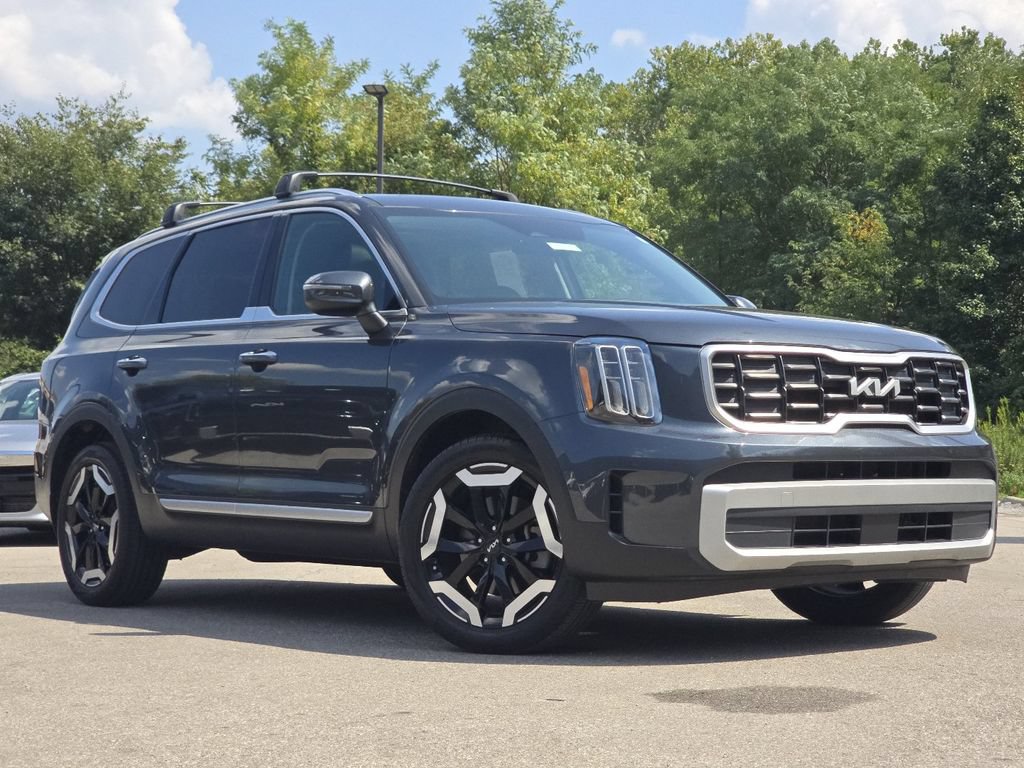 Used 2023 Kia Telluride S w/ S Sunroof Package AWD/4WD image 2