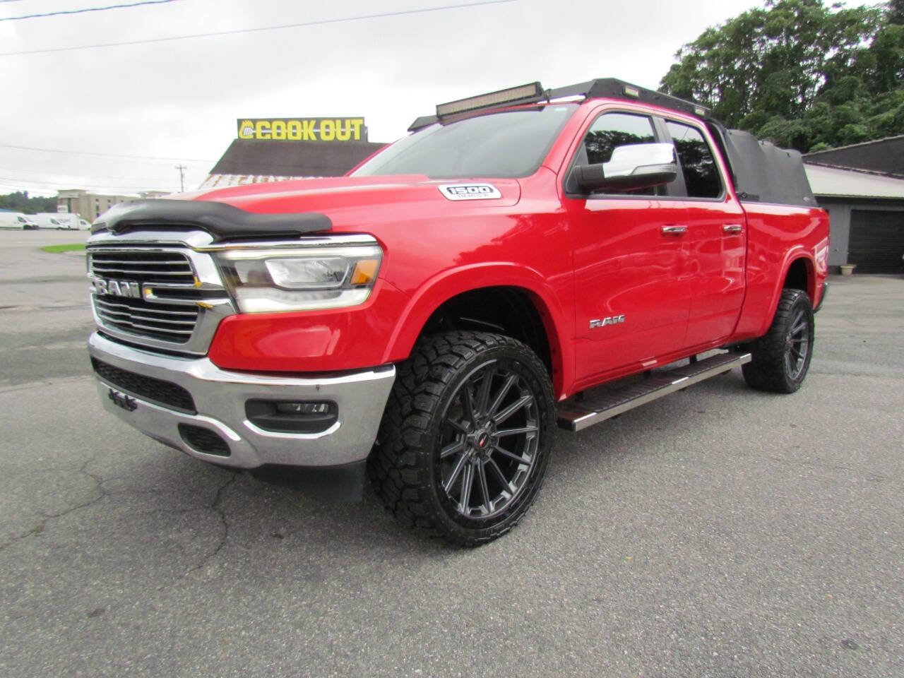 Used 2019 RAM 1500 Laramie image 3