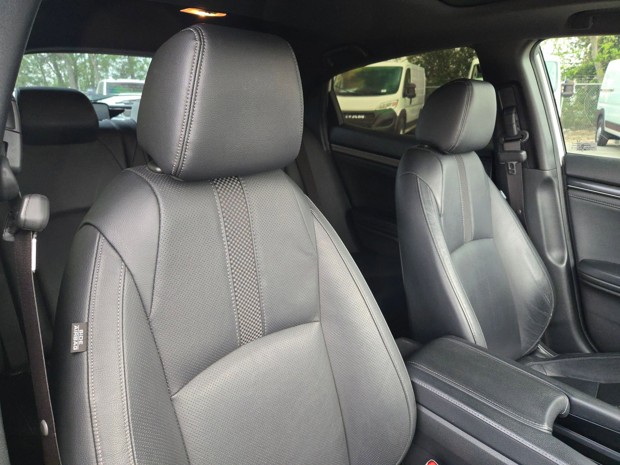 Used 2020 Honda Civic EX-L image 30