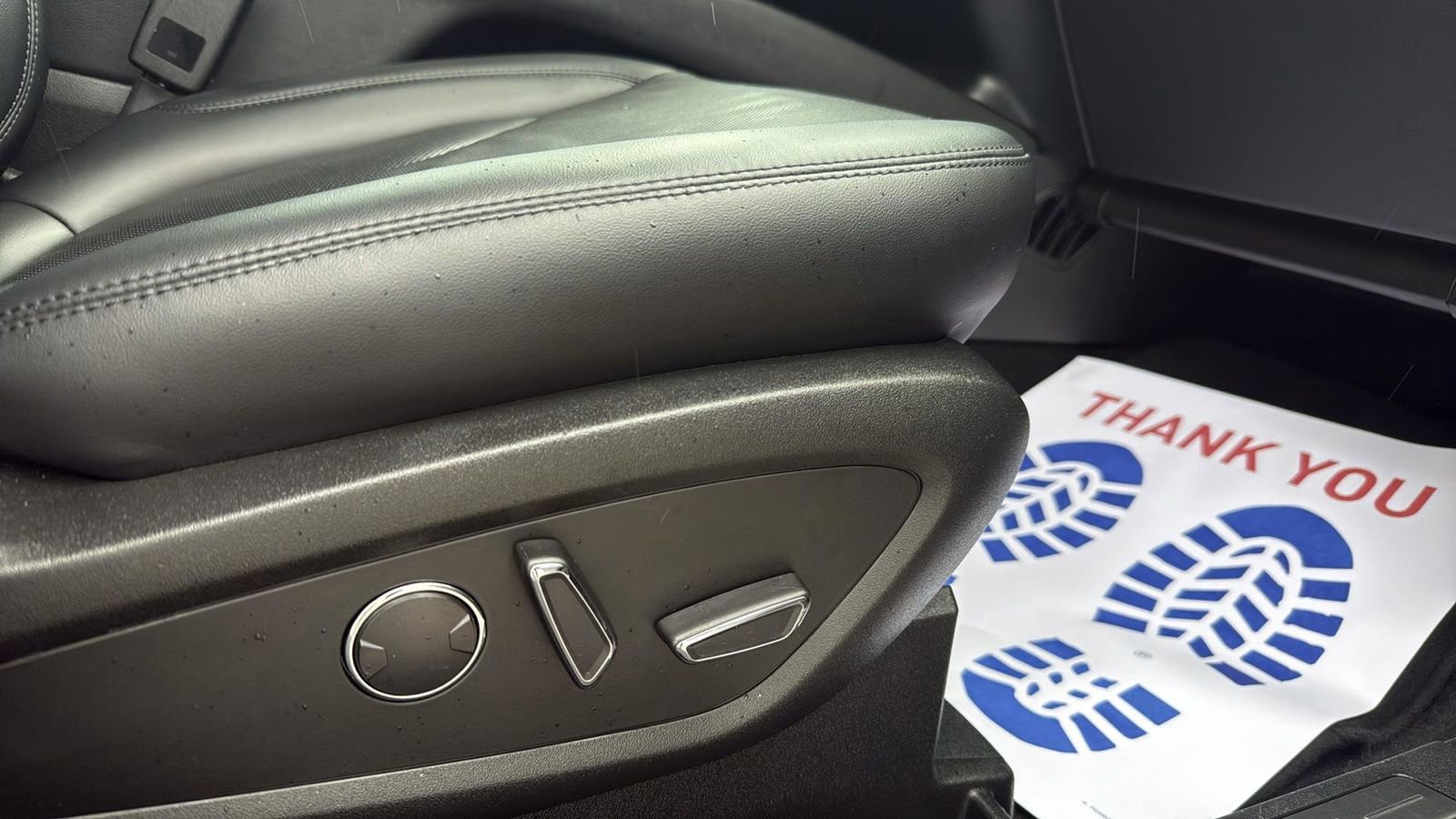 Used 2022 Lincoln Nautilus Reserve w/ Equipment Group 201A image 25