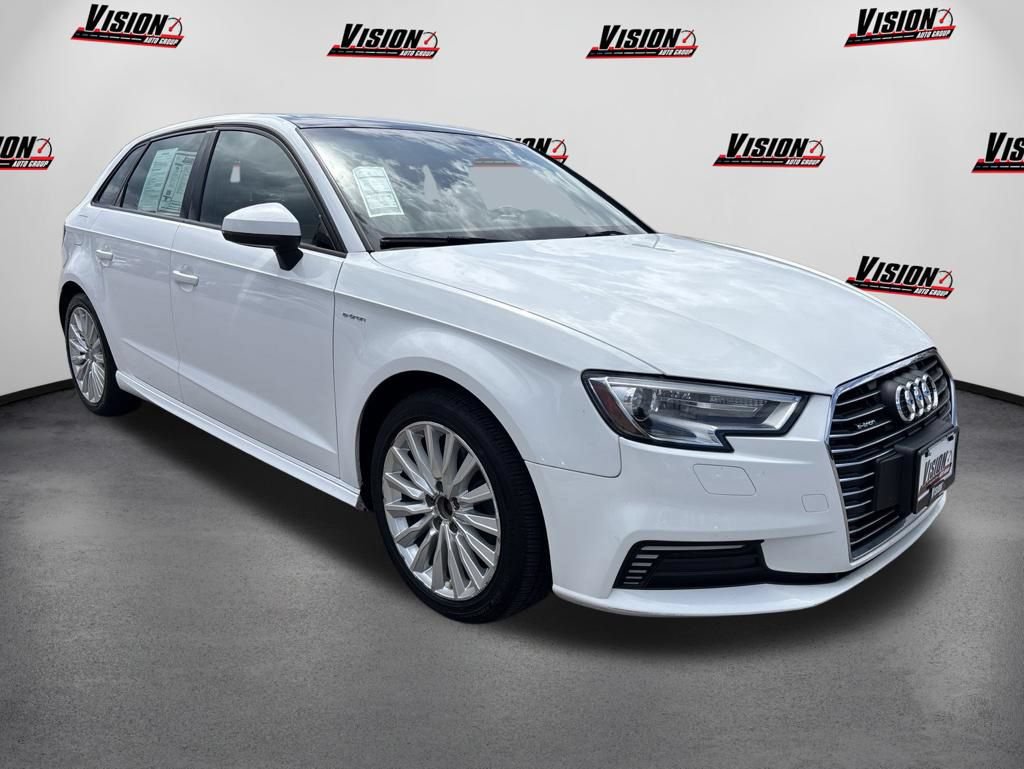 Used 2017 Audi A3 e-tron Premium FWD image 3