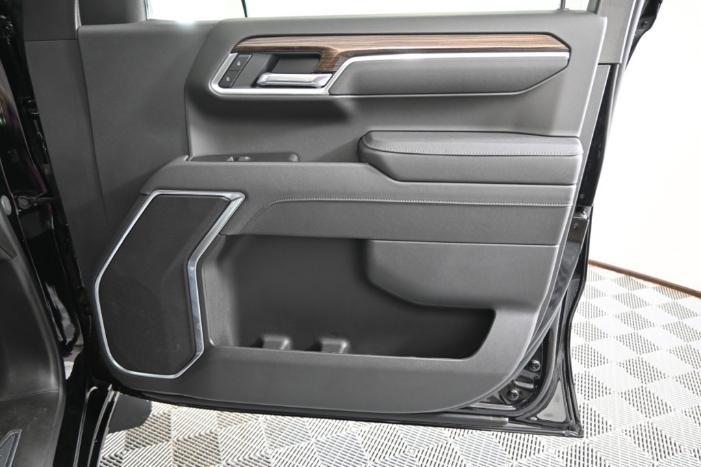 New 2026 Chevrolet Silverado 1500 LT w/ Z71 Off-Road Package image 16