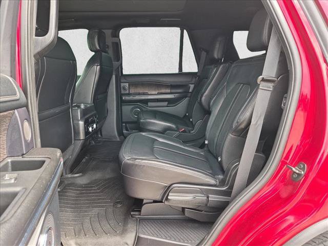 Used 2019 Ford Expedition Limited w/ Texas Edition Package RWD image 18