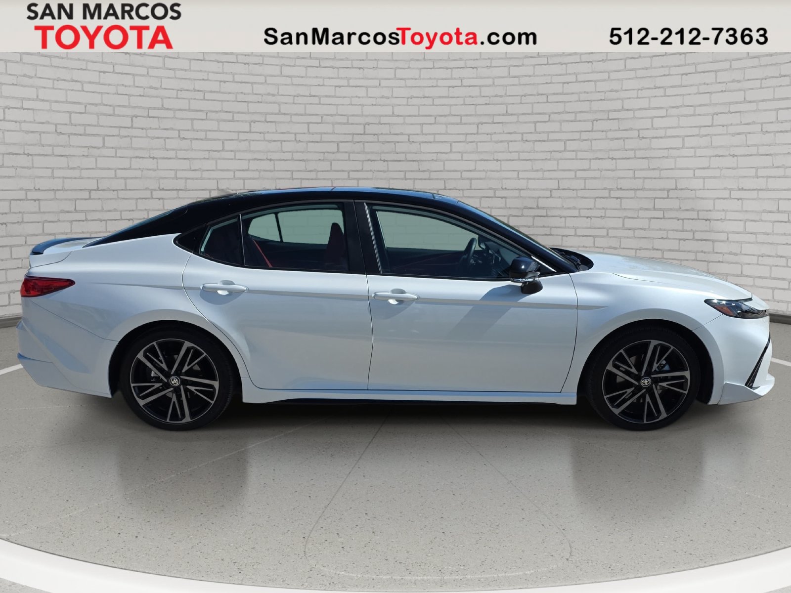 Used 2026 Toyota Camry XSE w/ Premium Plus Package FWD image 5