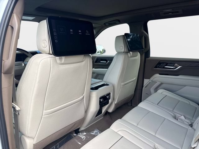 New 2026 GMC Yukon XL Denali w/ Denali Reserve Package AWD/4WD image 16