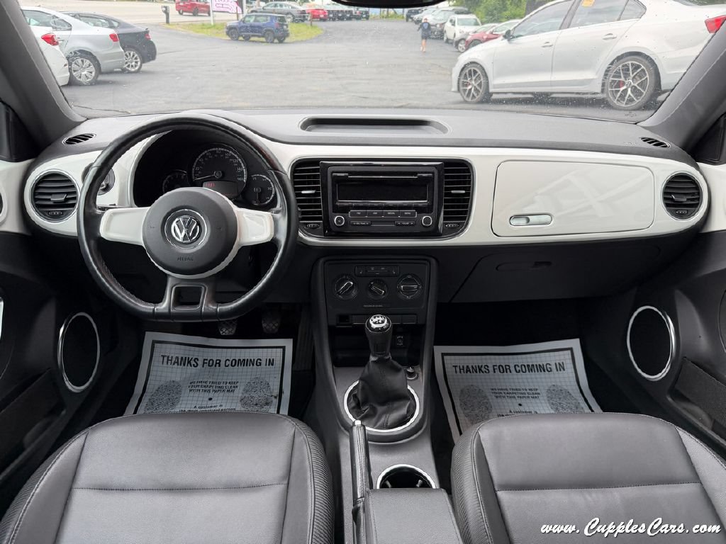 Used 2013 Volkswagen Beetle 2.5 FWD image 15