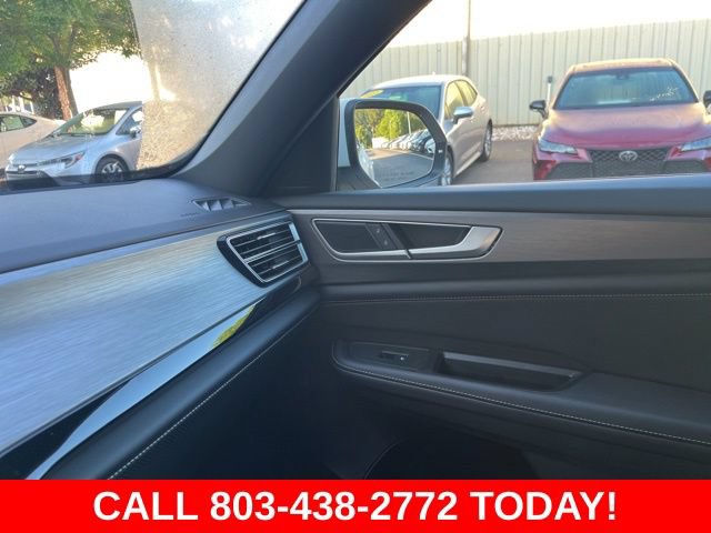 Used 2024 Volkswagen Atlas Cross Sport SE FWD image 26
