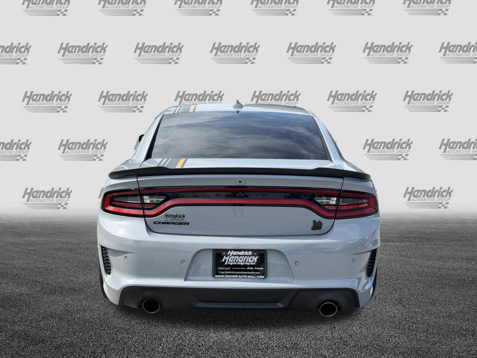 Used 2022 Dodge Charger Scat Pack RWD image 9