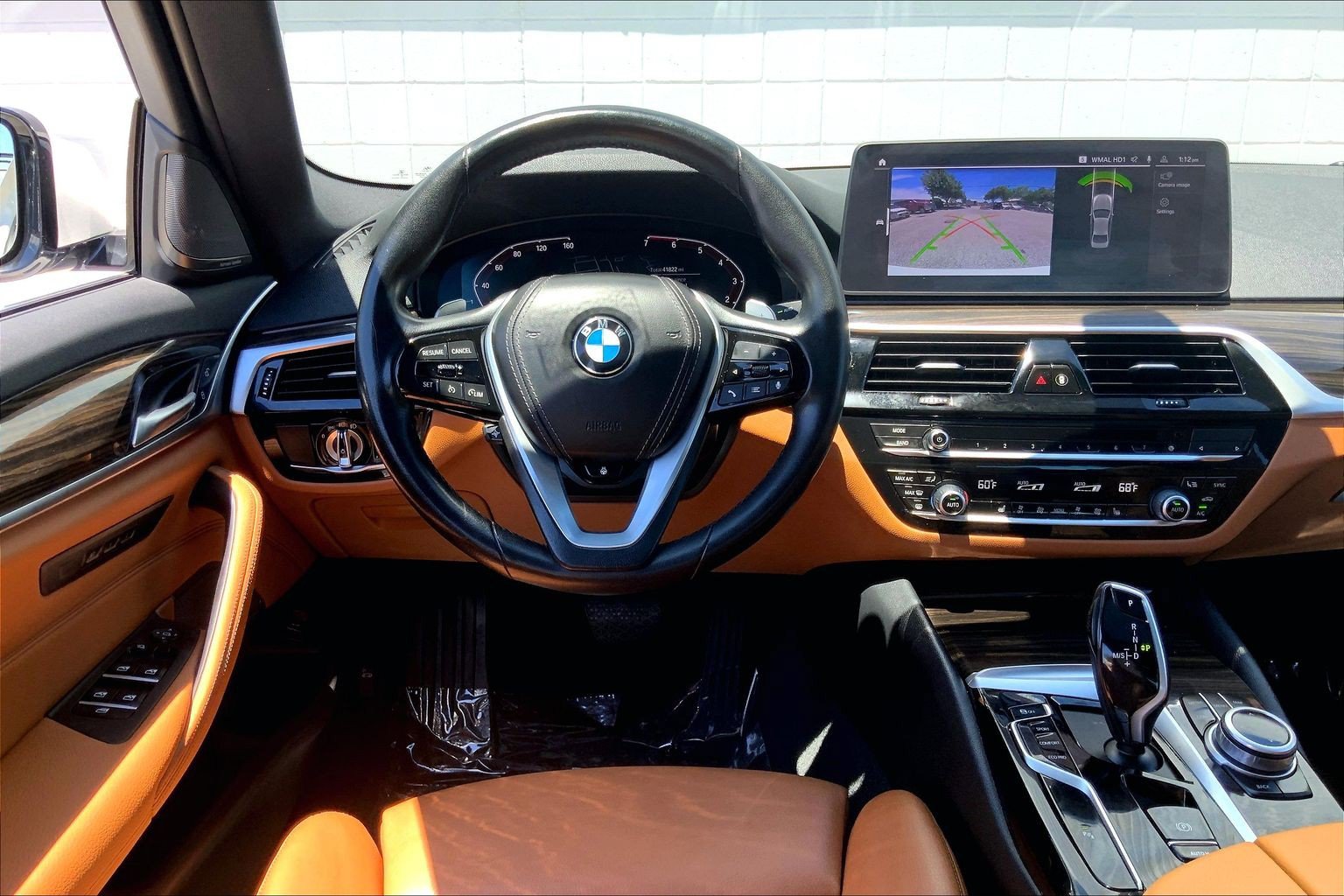Used 2022 BMW 530i xDrive w/ Premium Package AWD/4WD image 6
