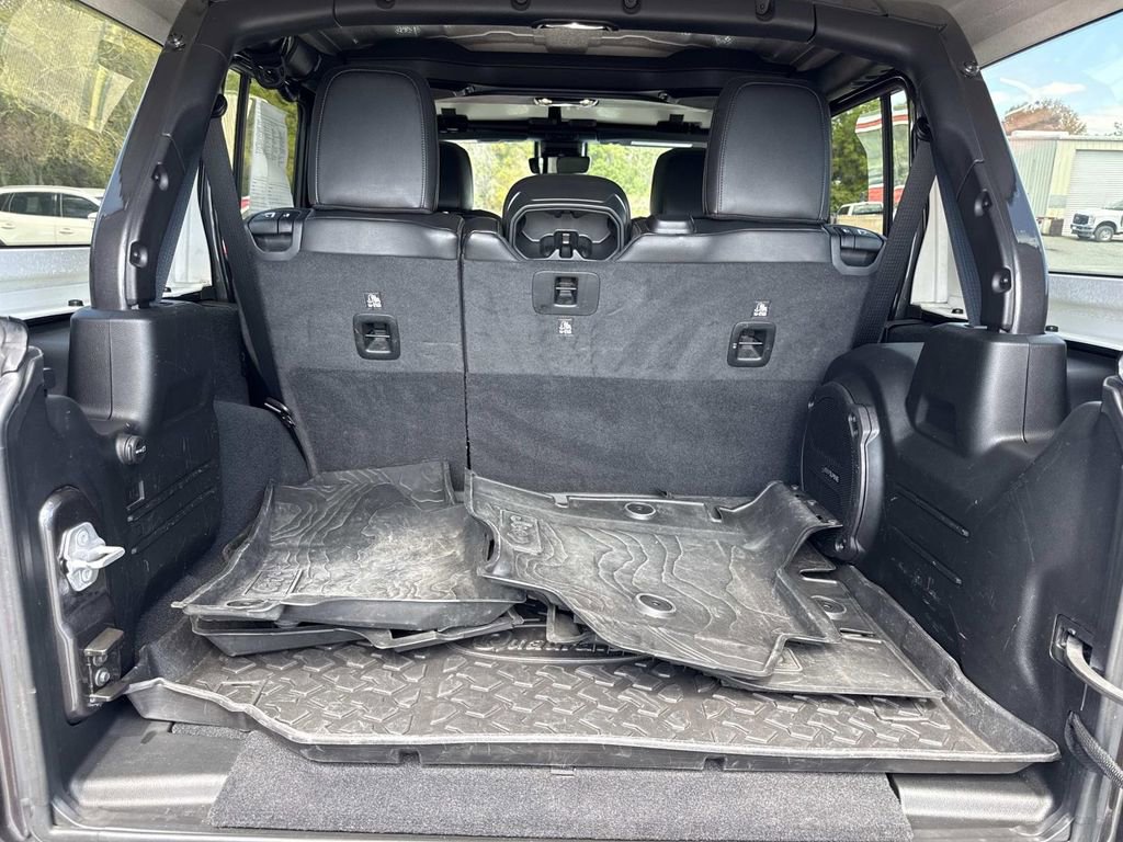 Used 2020 Jeep Wrangler Unlimited Rubicon AWD/4WD image 11