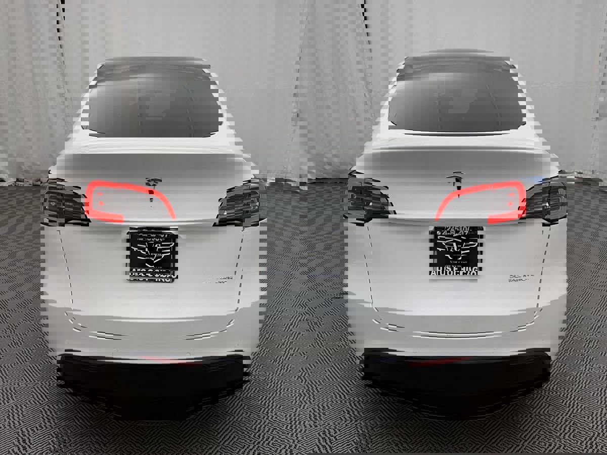 Used 2020 Tesla Model Y Long Range image 6