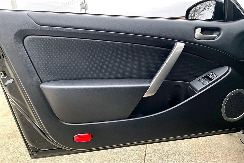 Used 2003 INFINITI G35 Coupe w/ Premium Pkg image 14