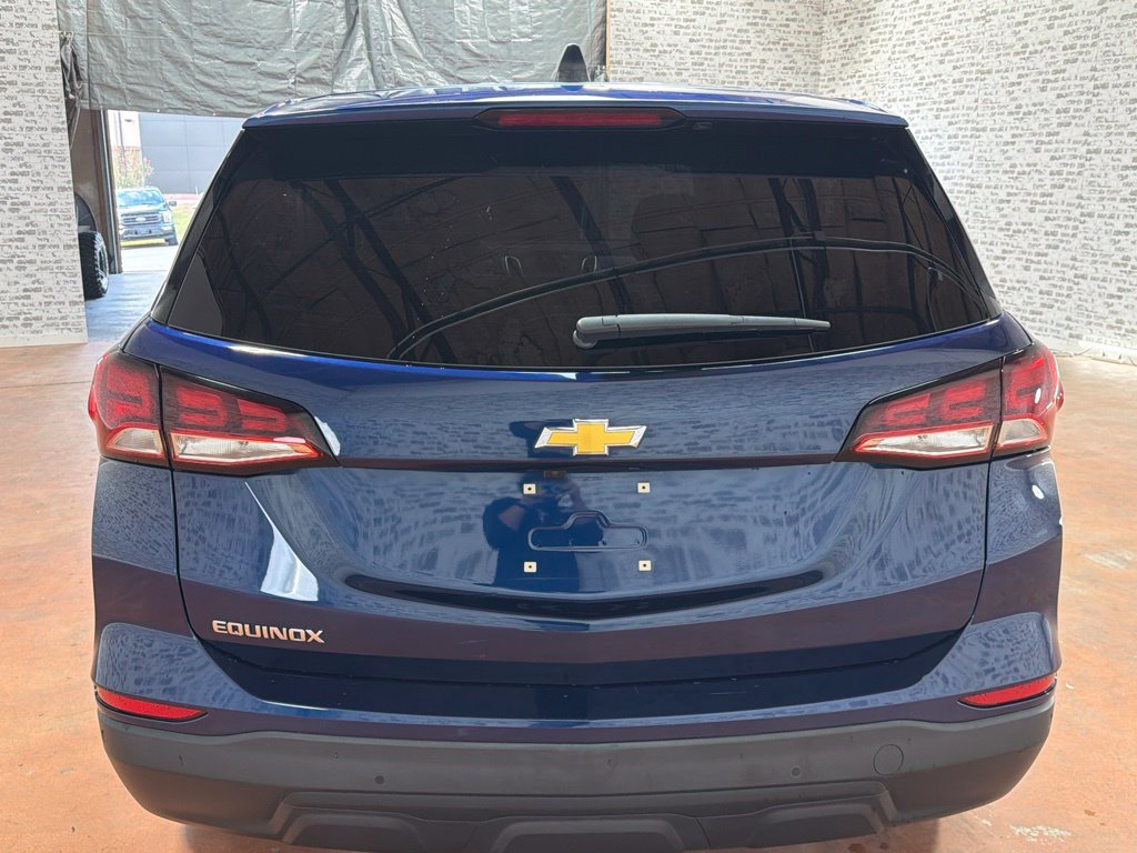 Used 2023 Chevrolet Equinox LS w/ LS Convenience Package FWD image 6