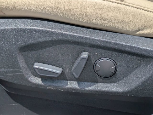 Used 2022 Ford Edge SEL AWD/4WD image 21