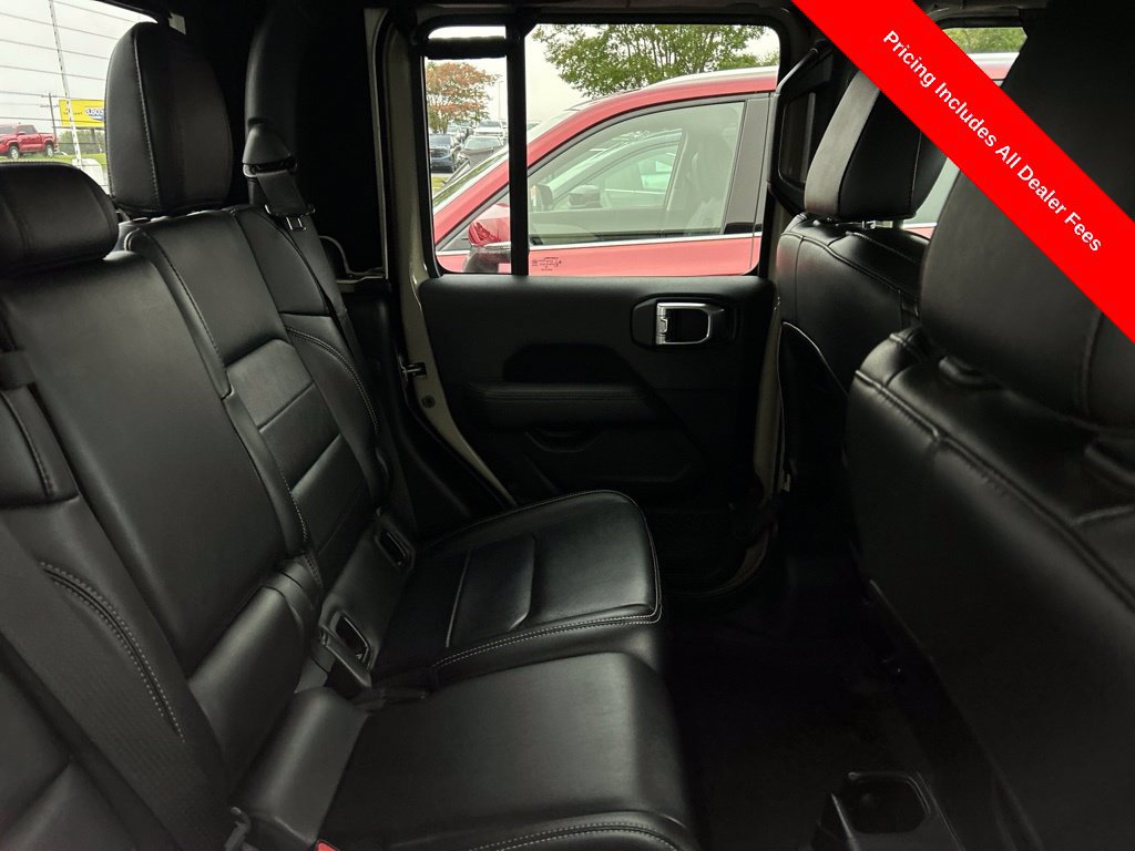 Used 2020 Jeep Gladiator Overland AWD/4WD image 4