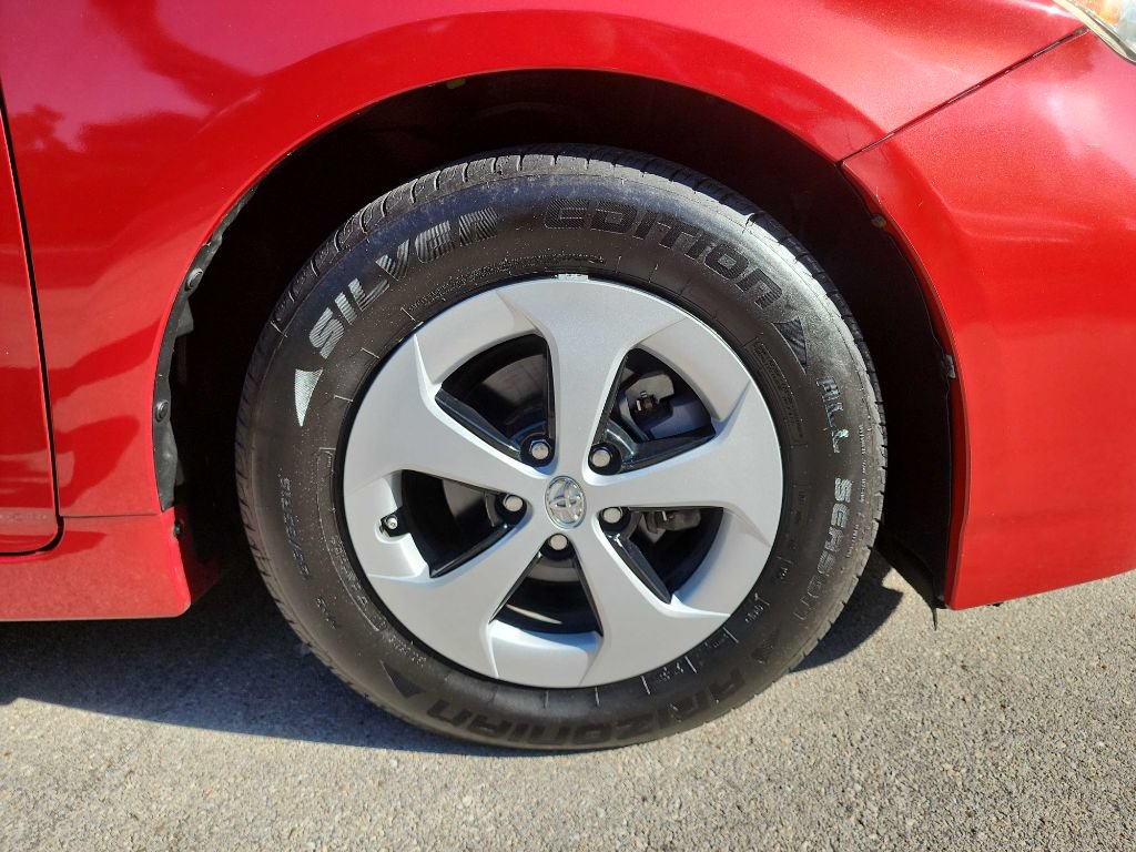 Used 2014 Toyota Prius Three FWD image 10