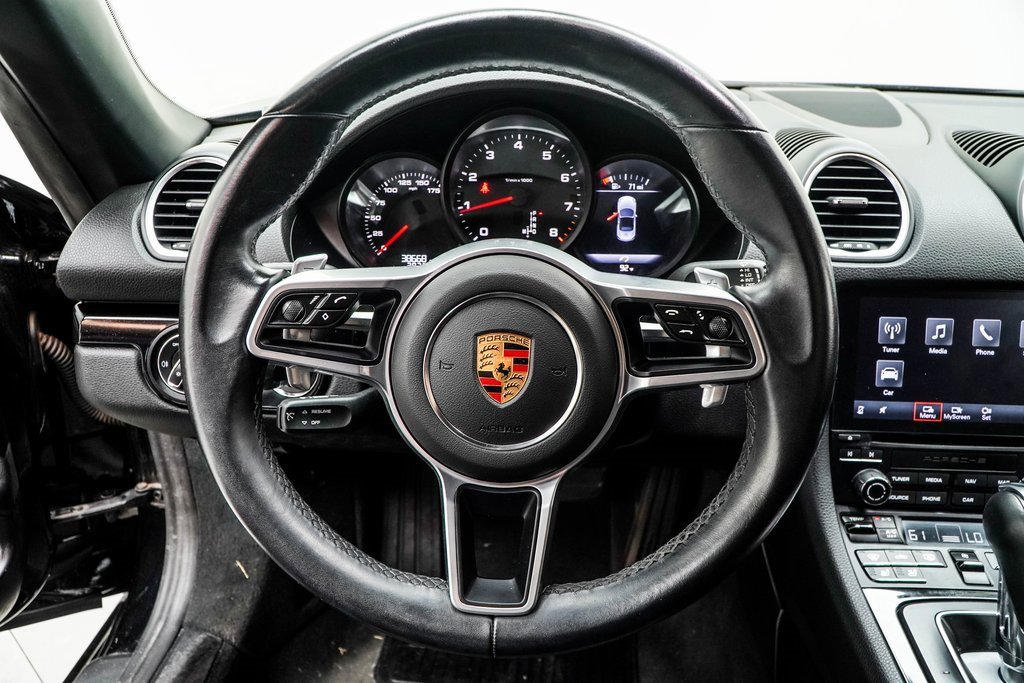 Used 2021 Porsche 718 Boxster image 19