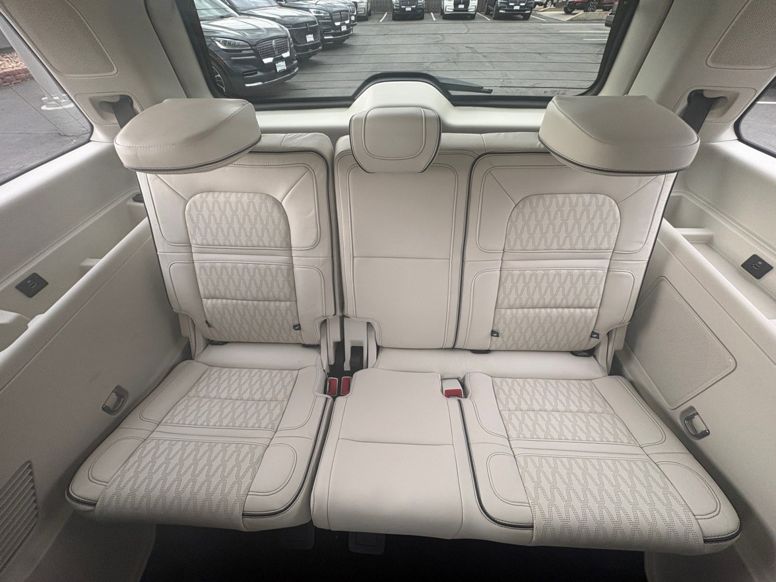 Used 2022 Lincoln Navigator Black Label image 19