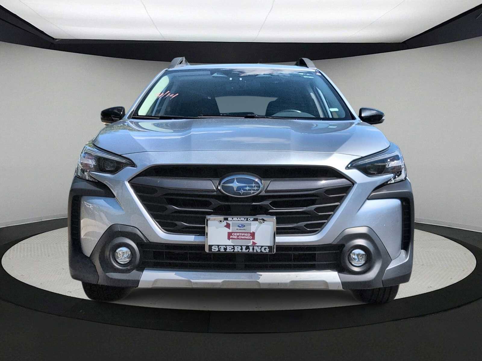 Used 2023 Subaru Outback Limited XT AWD/4WD image 3