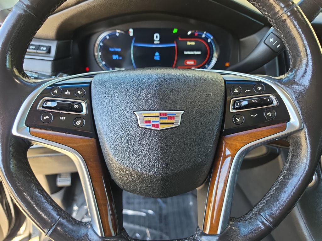 Used 2019 Cadillac Escalade Luxury w/ Escalade Sport Edition AWD/4WD image 12
