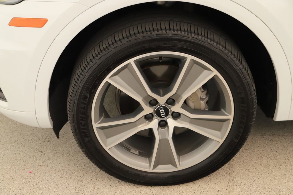 Used 2019 Audi Q5 Prestige AWD/4WD image 40