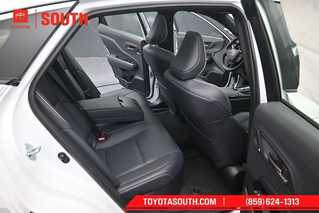 New 2026 Toyota Crown Platinum AWD/4WD image 34