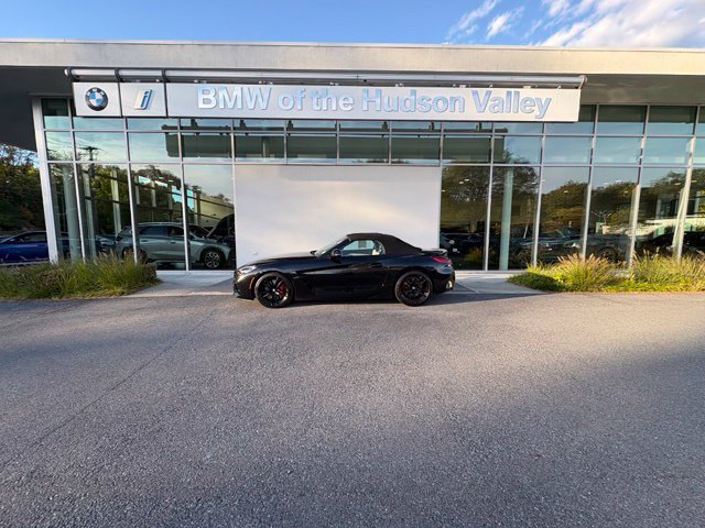 Used 2022 BMW Z4 M40i w/ Premium Package