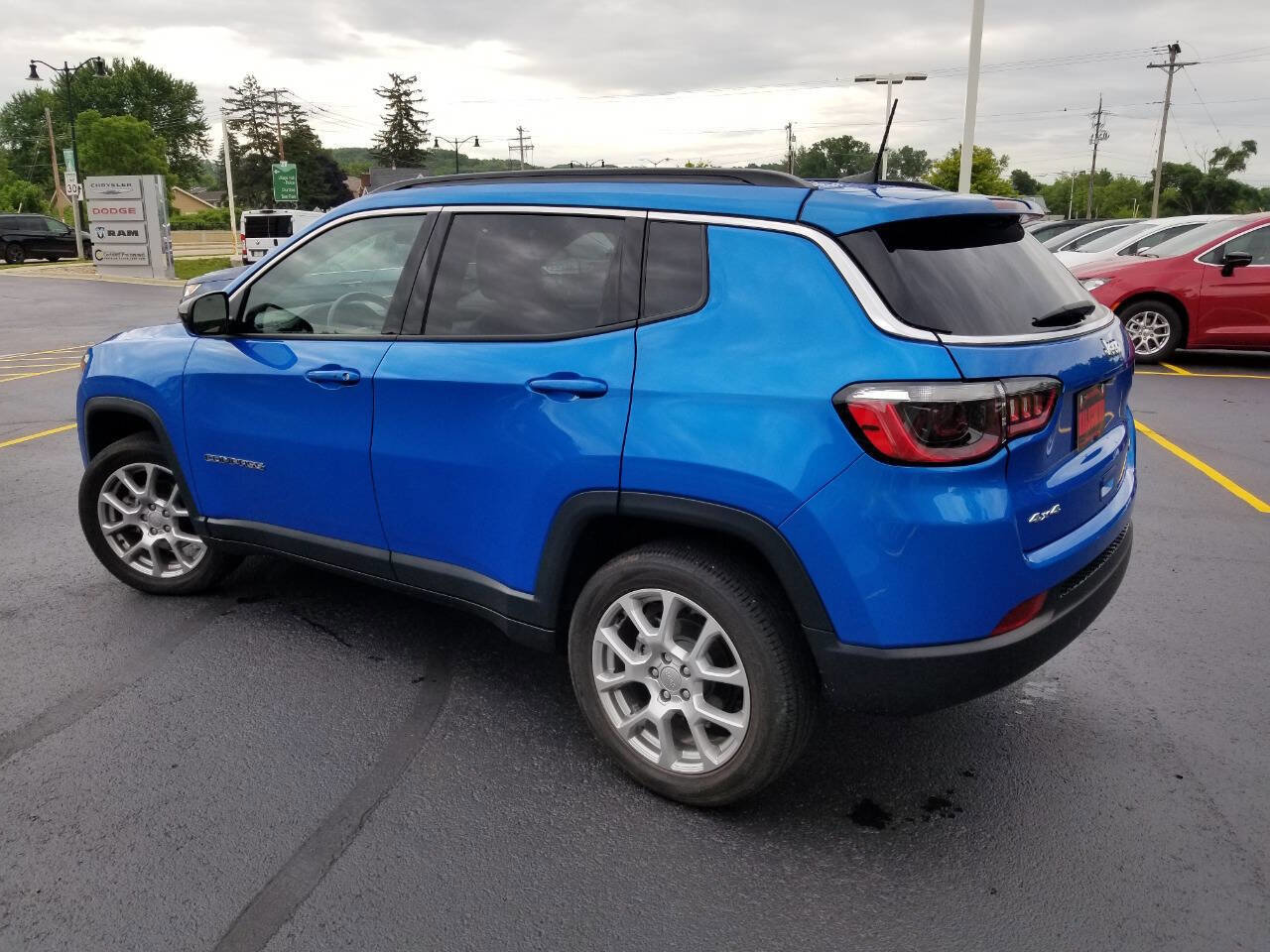 Certified 2022 Jeep Compass Latitude image 4