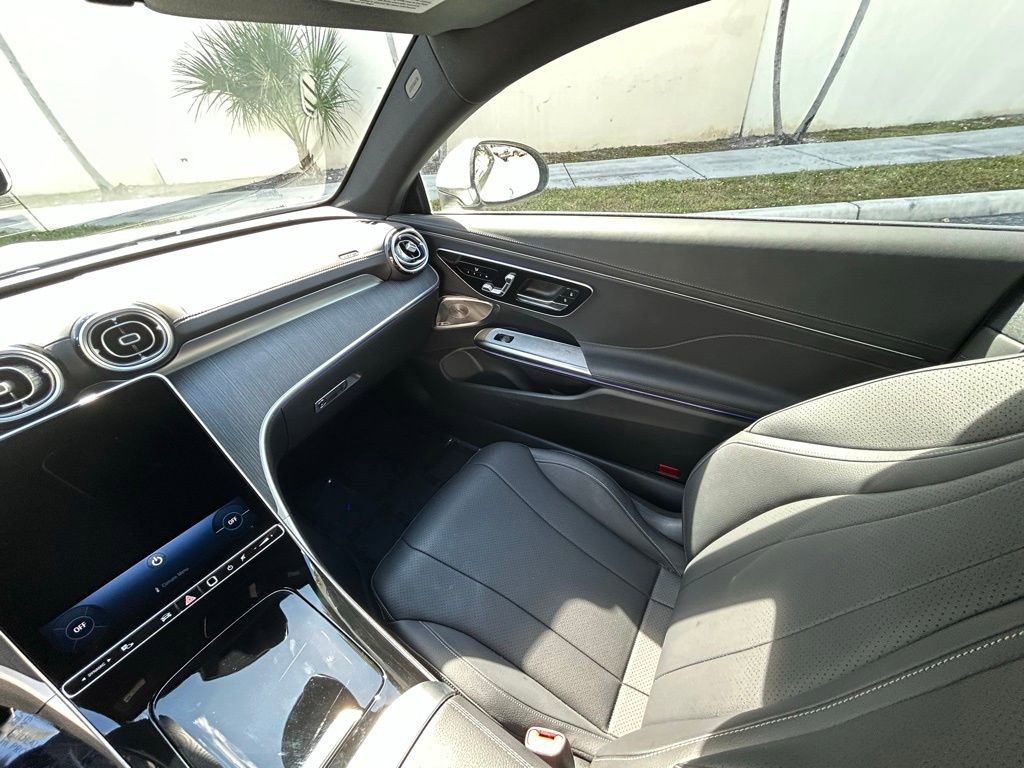 Used 2025 Mercedes-Benz CLE 450 4MATIC Coupe image 11