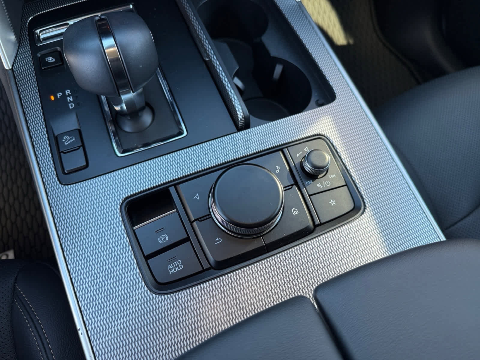 Used 2025 MAZDA CX-90 Plug-In Hybrid w/ Preferred image 21