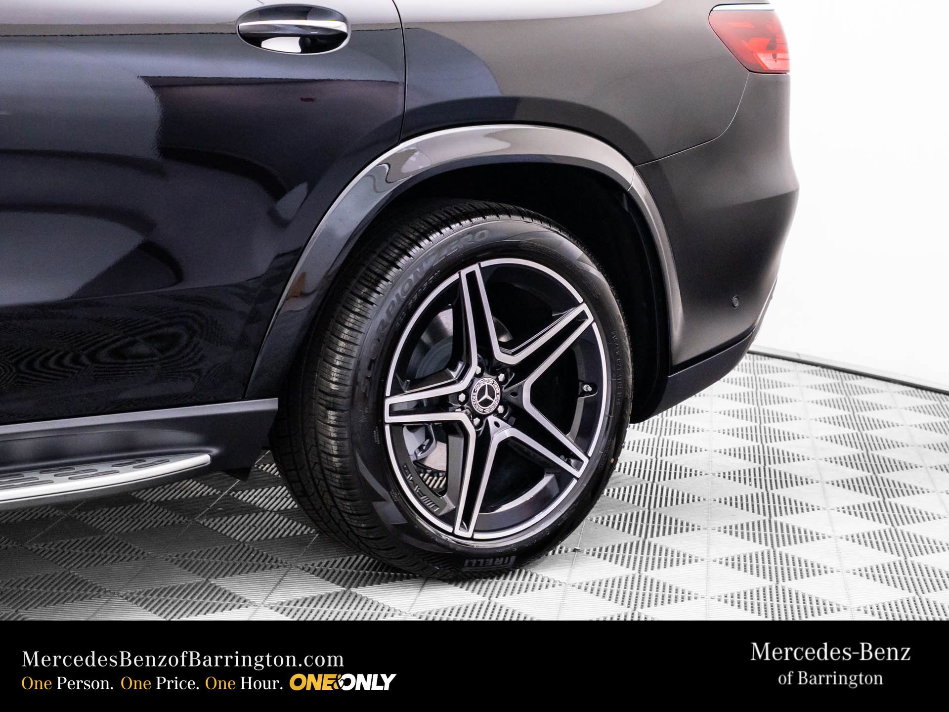 New 2026 Mercedes-Benz GLS 450 4MATIC image 38