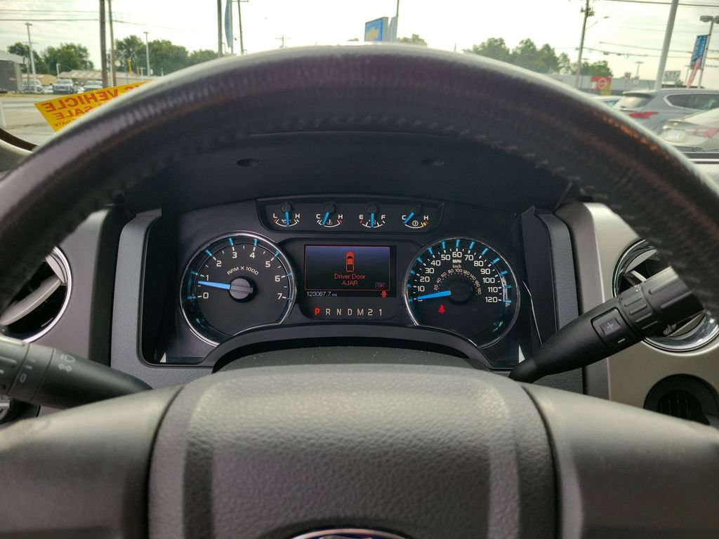 Used 2013 Ford F150 XLT w/ XLT Chrome Pkg RWD image 31