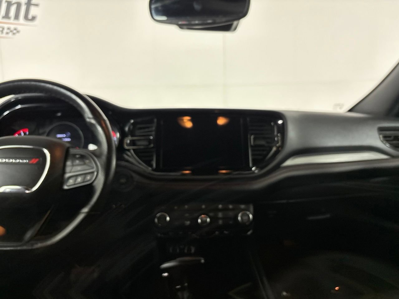 Used 2024 Dodge Durango GT RWD image 25