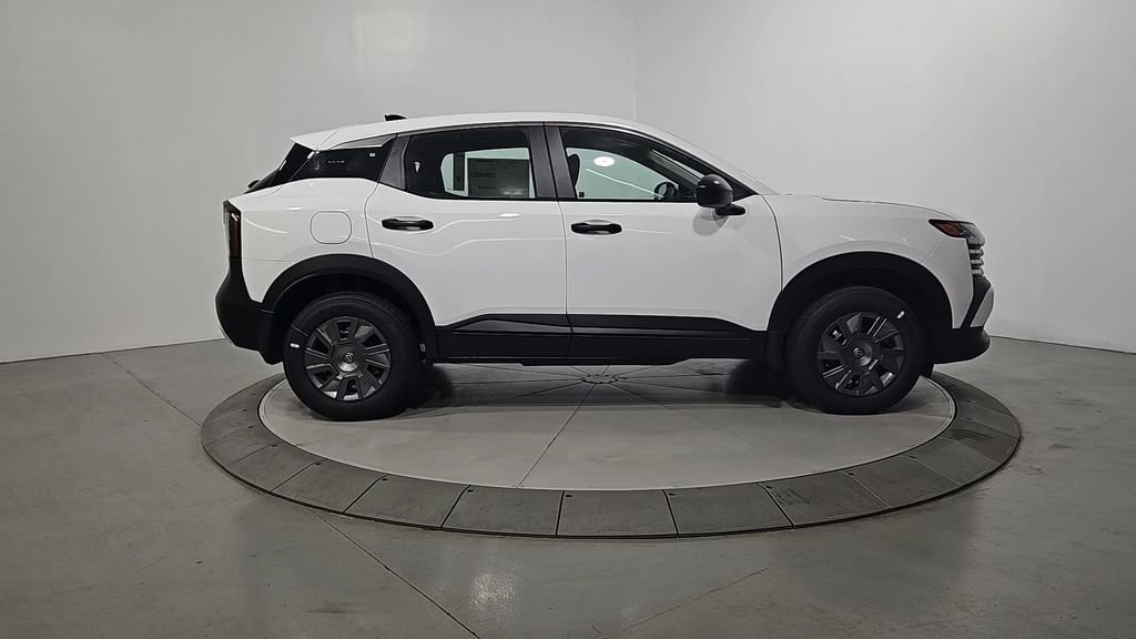 New 2026 Nissan Kicks S image 6