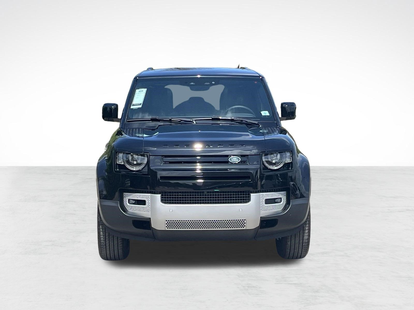 Used 2025 Land Rover Defender 110 S image 5