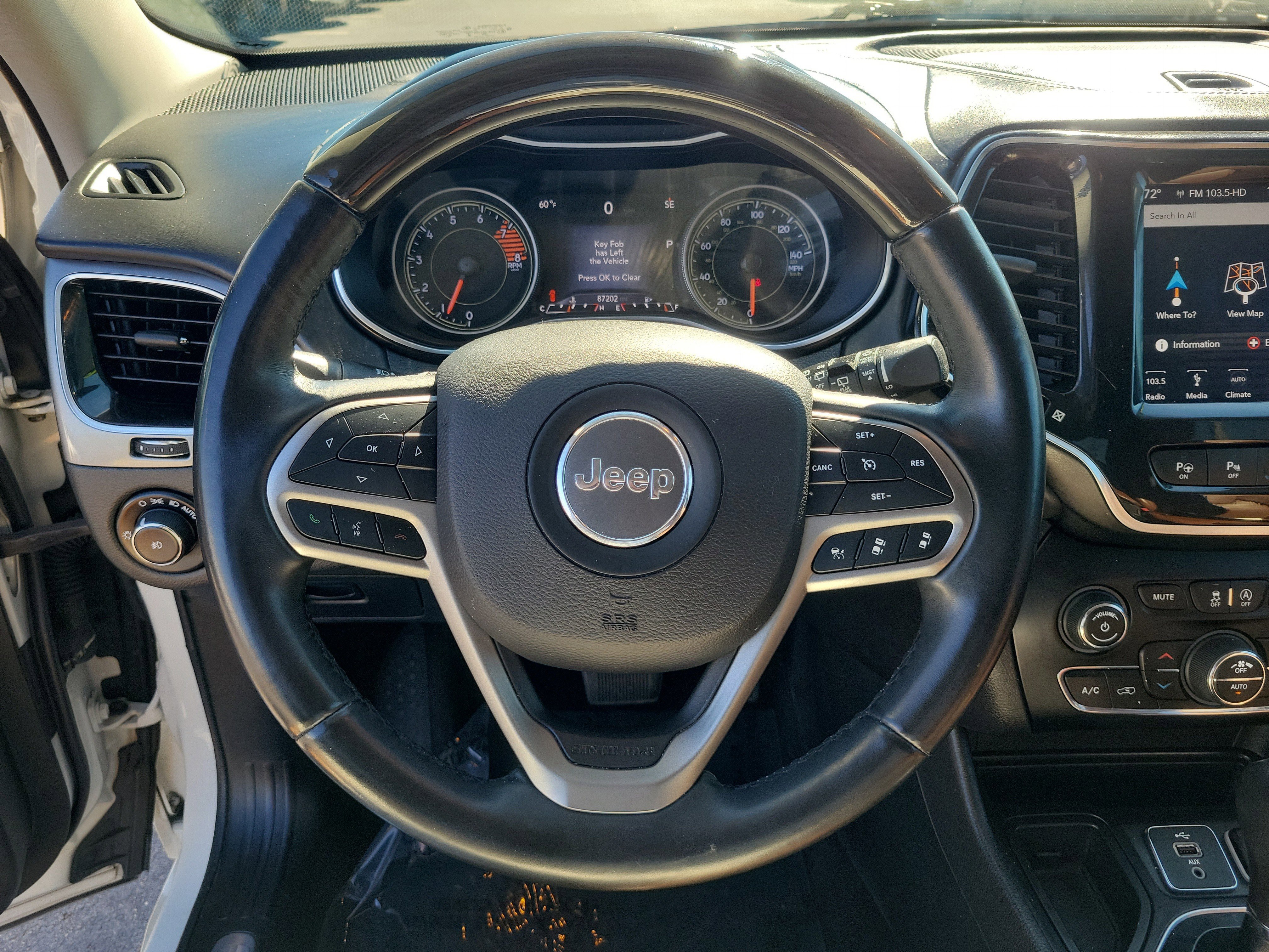 Used 2019 Jeep Cherokee Overland w/ Technology Group image 30