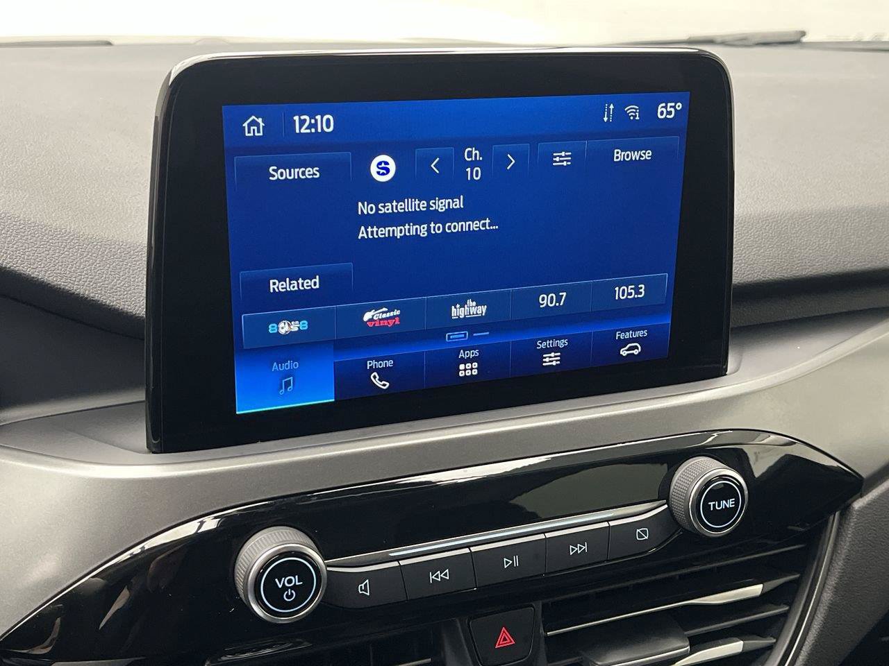 Certified 2025 Ford Escape Active AWD/4WD image 17