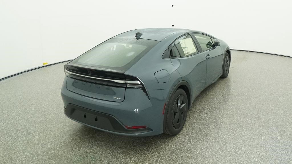 New 2026 Toyota Prius Plug-In Hybrid FWD image 31