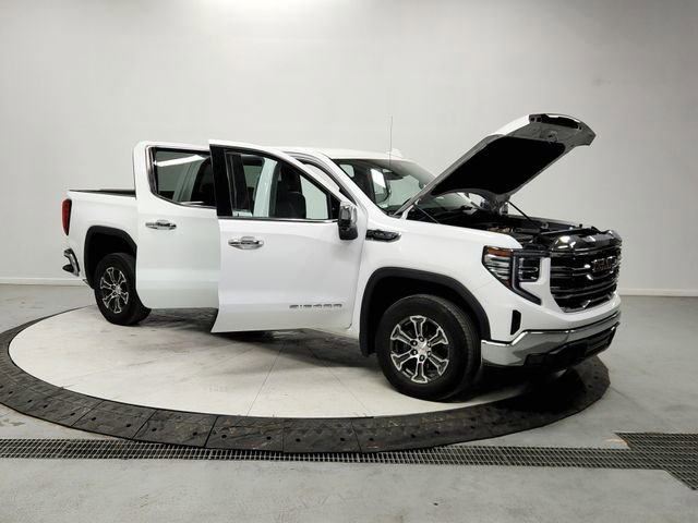 Used 2024 GMC Sierra 1500 SLT image 9
