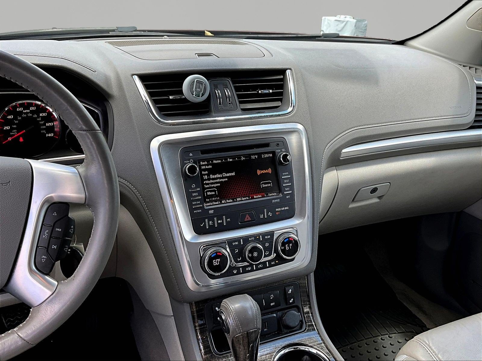 Used 2015 GMC Acadia SLT AWD/4WD image 9