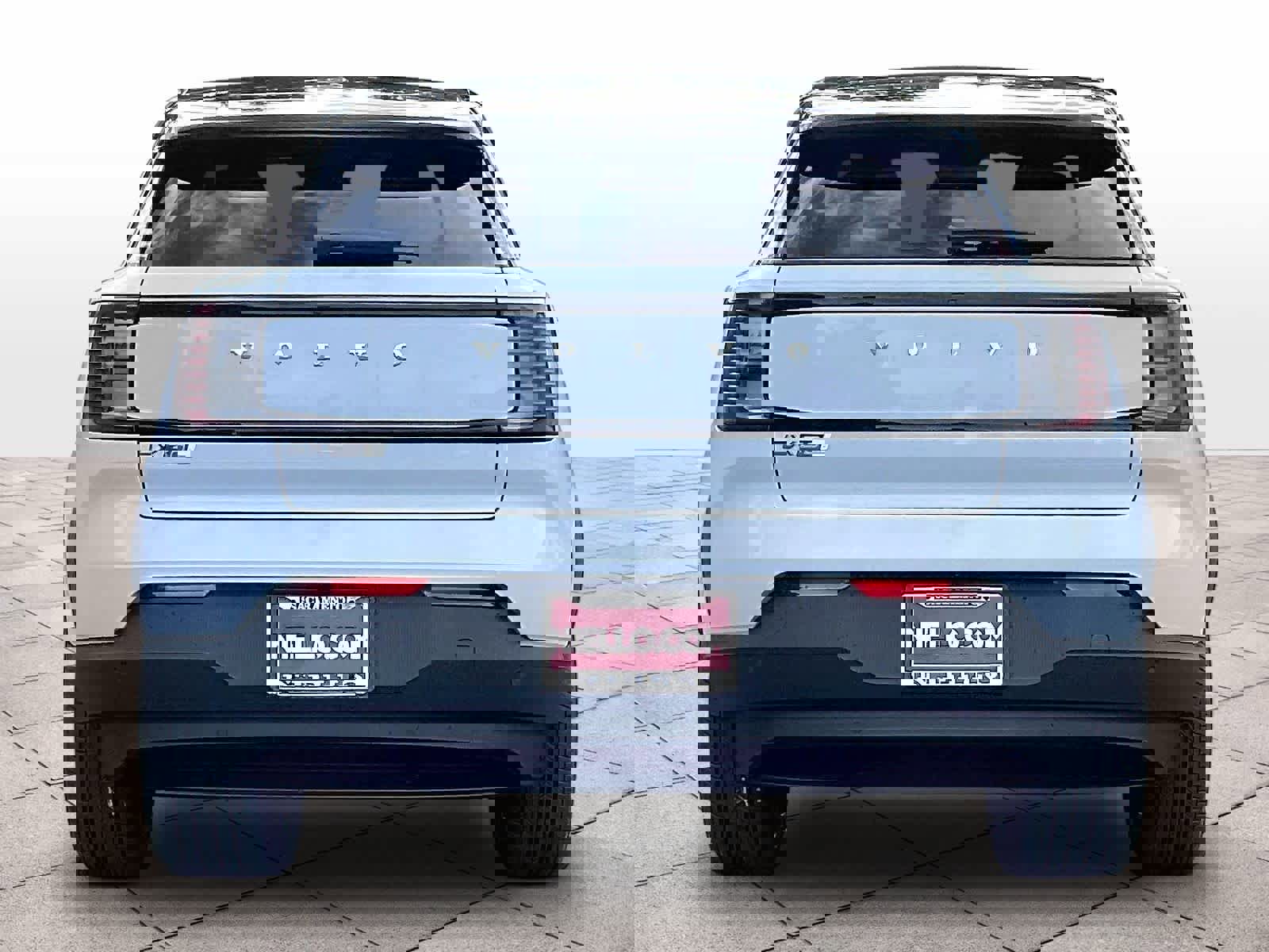 New 2026 Volvo EX30 Plus w/ Climate Package AWD/4WD image 6