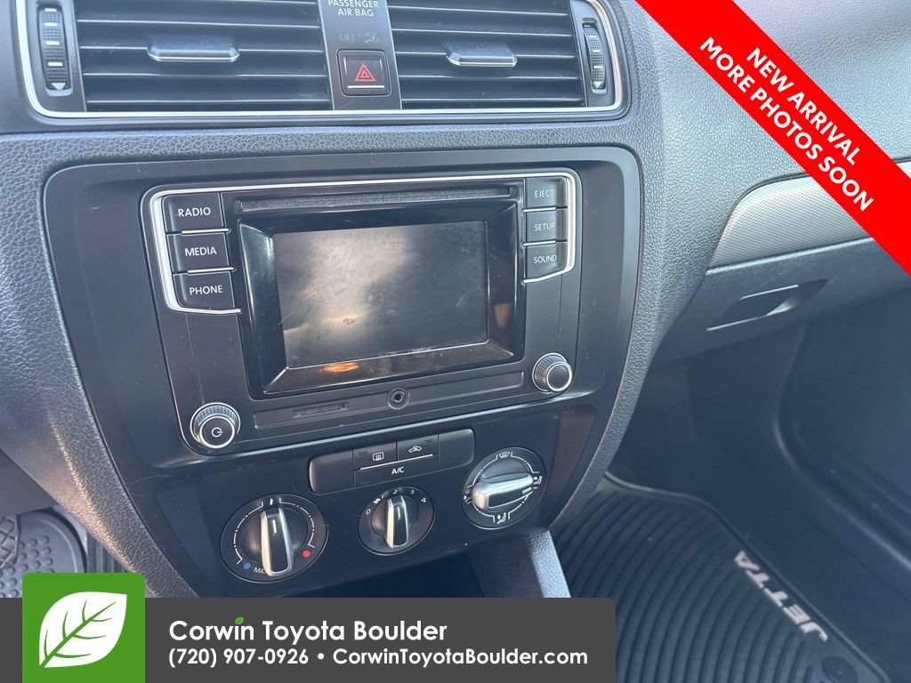 Used 2017 Volkswagen Jetta S FWD image 11