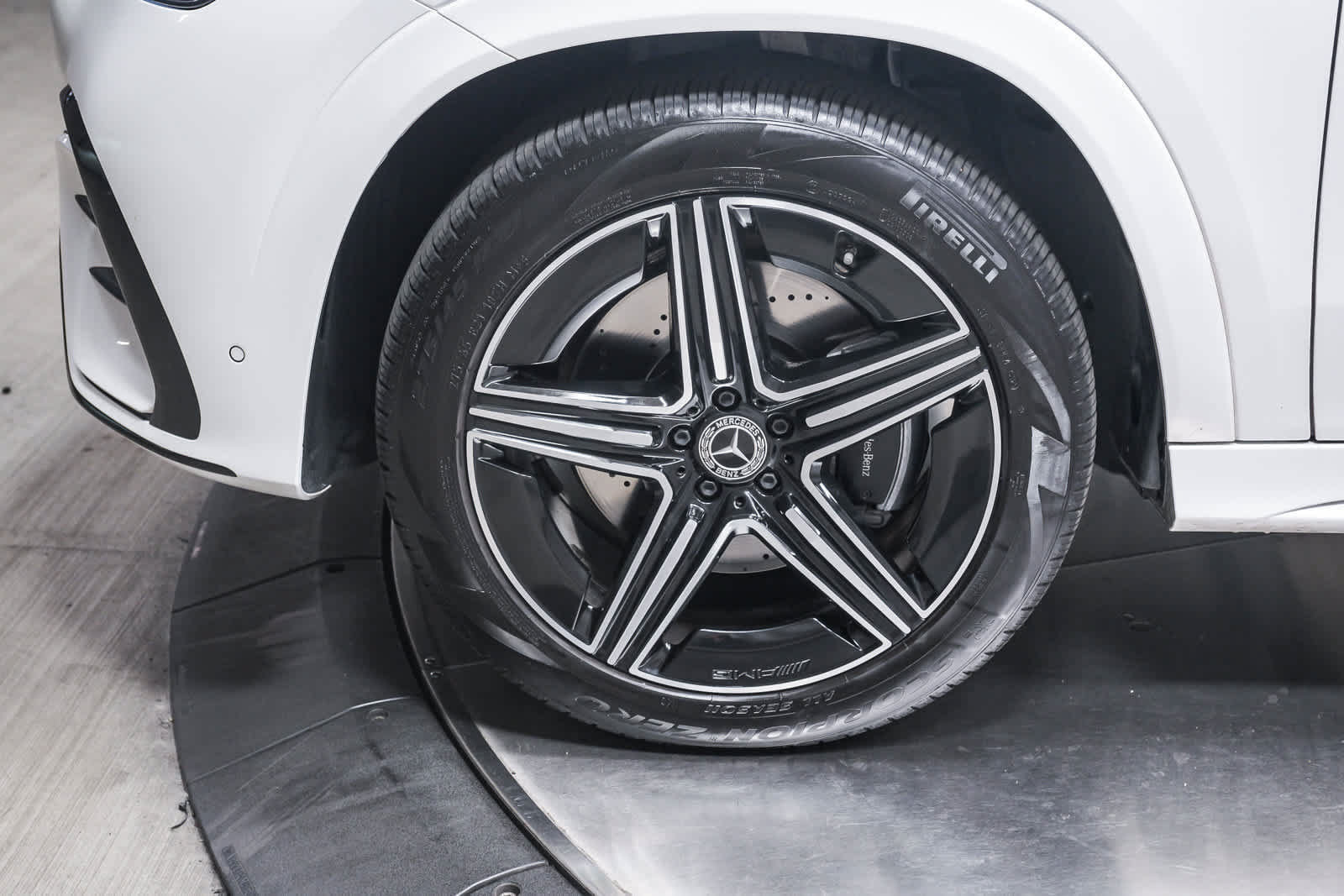 Used 2026 Mercedes-Benz GLE 450e 4MATIC image 10