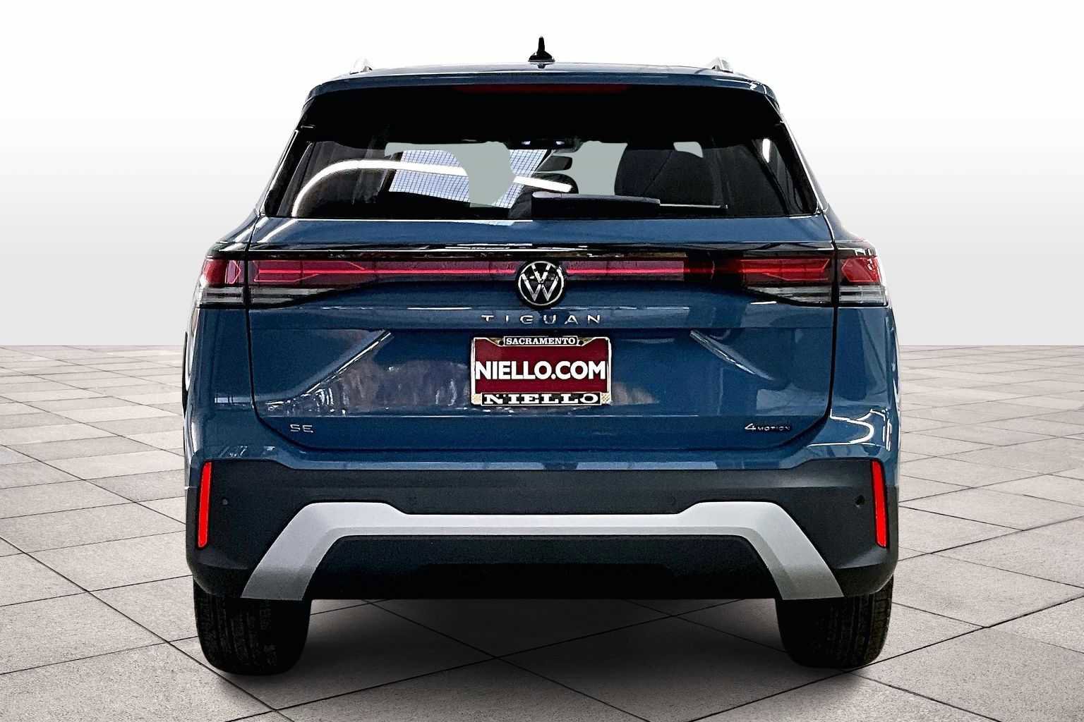 New 2026 Volkswagen Tiguan SE image 6